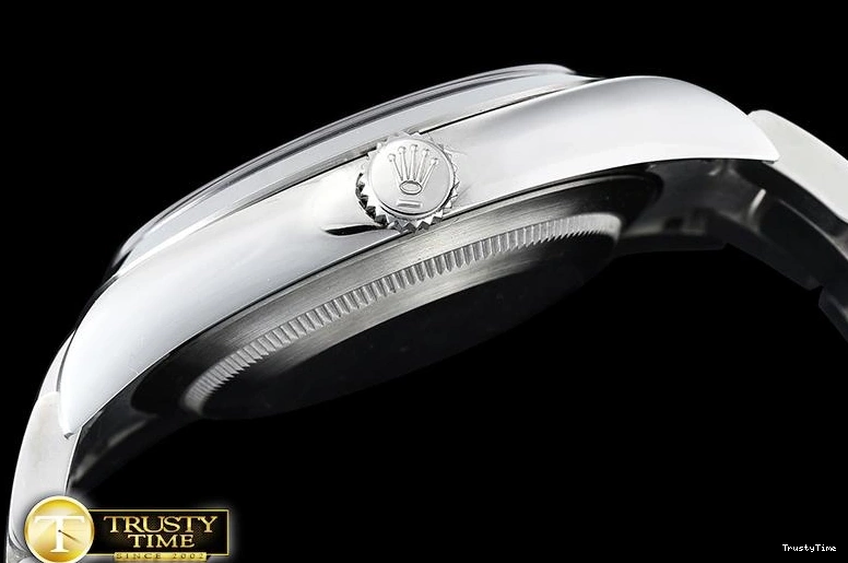 0924 ROLEXP1020 – Explorer TechFriendly 964